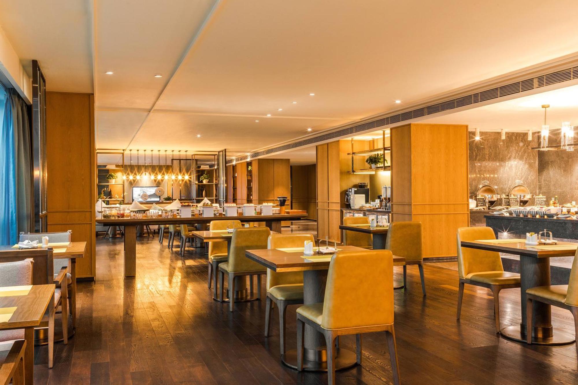 Doubletree By Hilton Hotel Shenzhen Longhua, Near Huawei, Foxcnn, Shenzhen North Railway, Uniwalk & Uniworld Shopping Mall, Sam'S Club Exterior foto