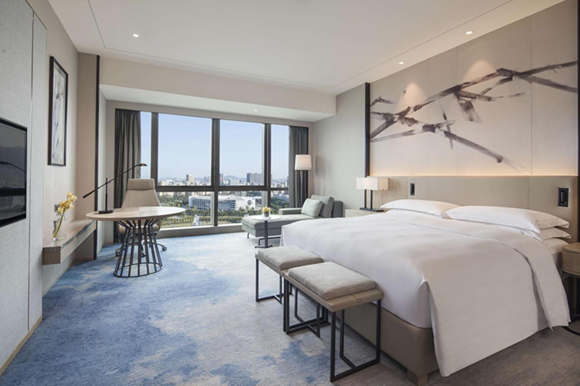 Doubletree By Hilton Hotel Shenzhen Longhua, Near Huawei, Foxcnn, Shenzhen North Railway, Uniwalk & Uniworld Shopping Mall, Sam'S Club Exterior foto