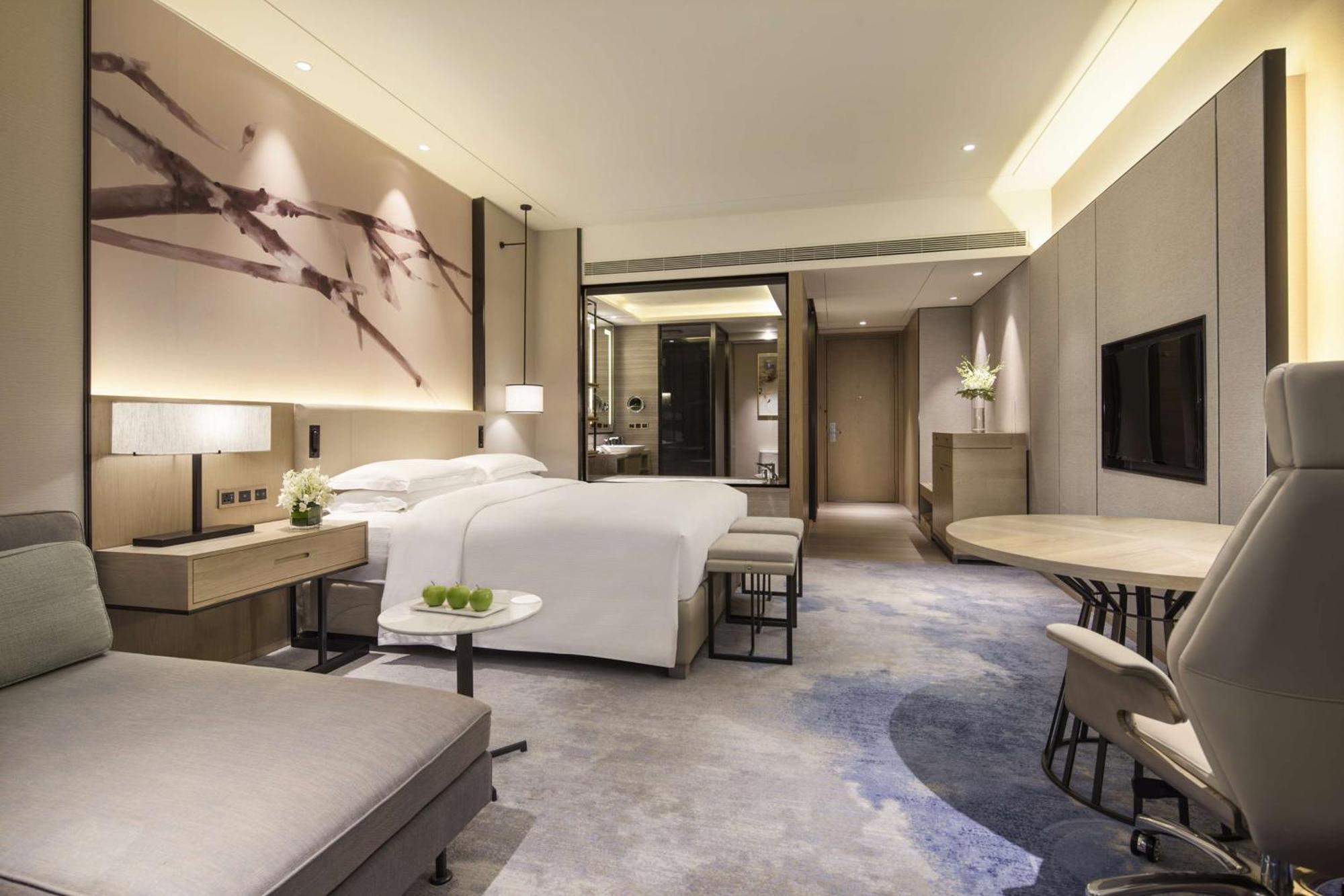 Doubletree By Hilton Hotel Shenzhen Longhua, Near Huawei, Foxcnn, Shenzhen North Railway, Uniwalk & Uniworld Shopping Mall, Sam'S Club Exterior foto