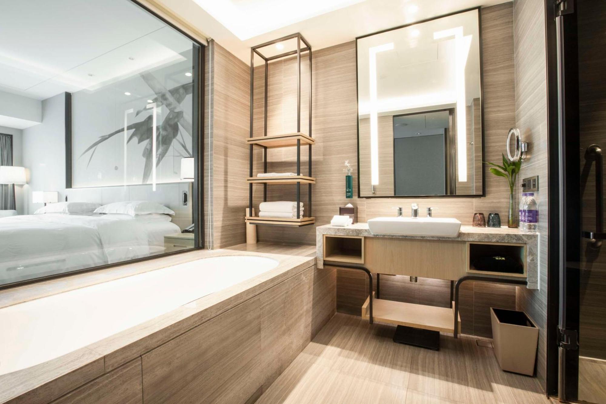 Doubletree By Hilton Hotel Shenzhen Longhua, Near Huawei, Foxcnn, Shenzhen North Railway, Uniwalk & Uniworld Shopping Mall, Sam'S Club Exterior foto